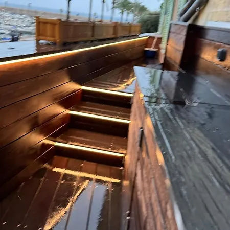 Le Loft Mentonnais Apartment