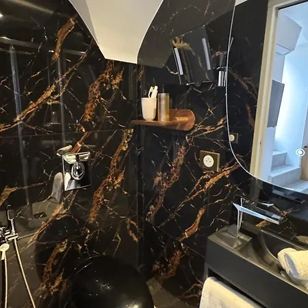 Апартаменты Le Loft Mentonnais