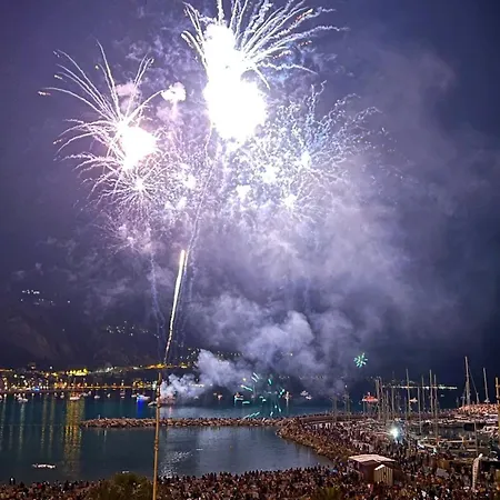 Le Loft Mentonnais Апартаменты Ментона