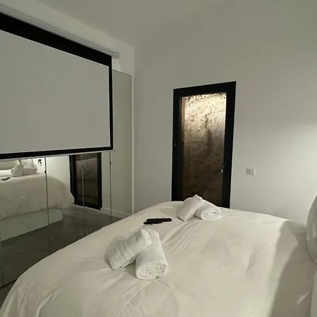 Le Loft Mentonnais Apartment