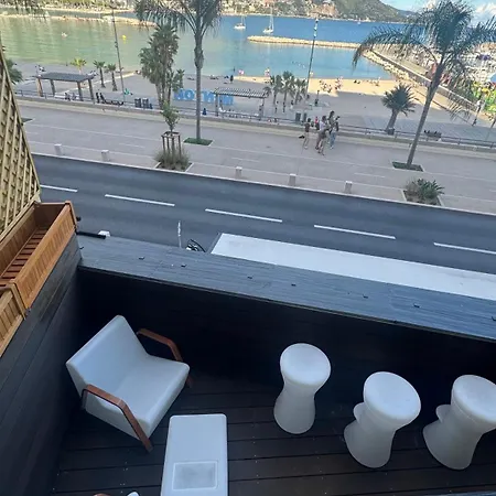 Le Loft Mentonnais Апартаменты *